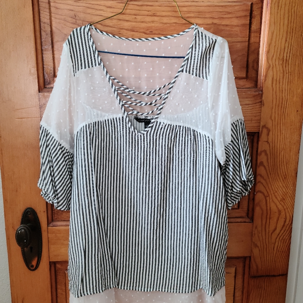 Lightweight blouse